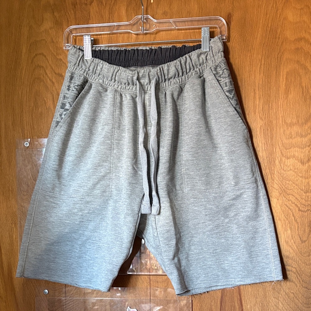 Cotton On Men’s Gray Shorts